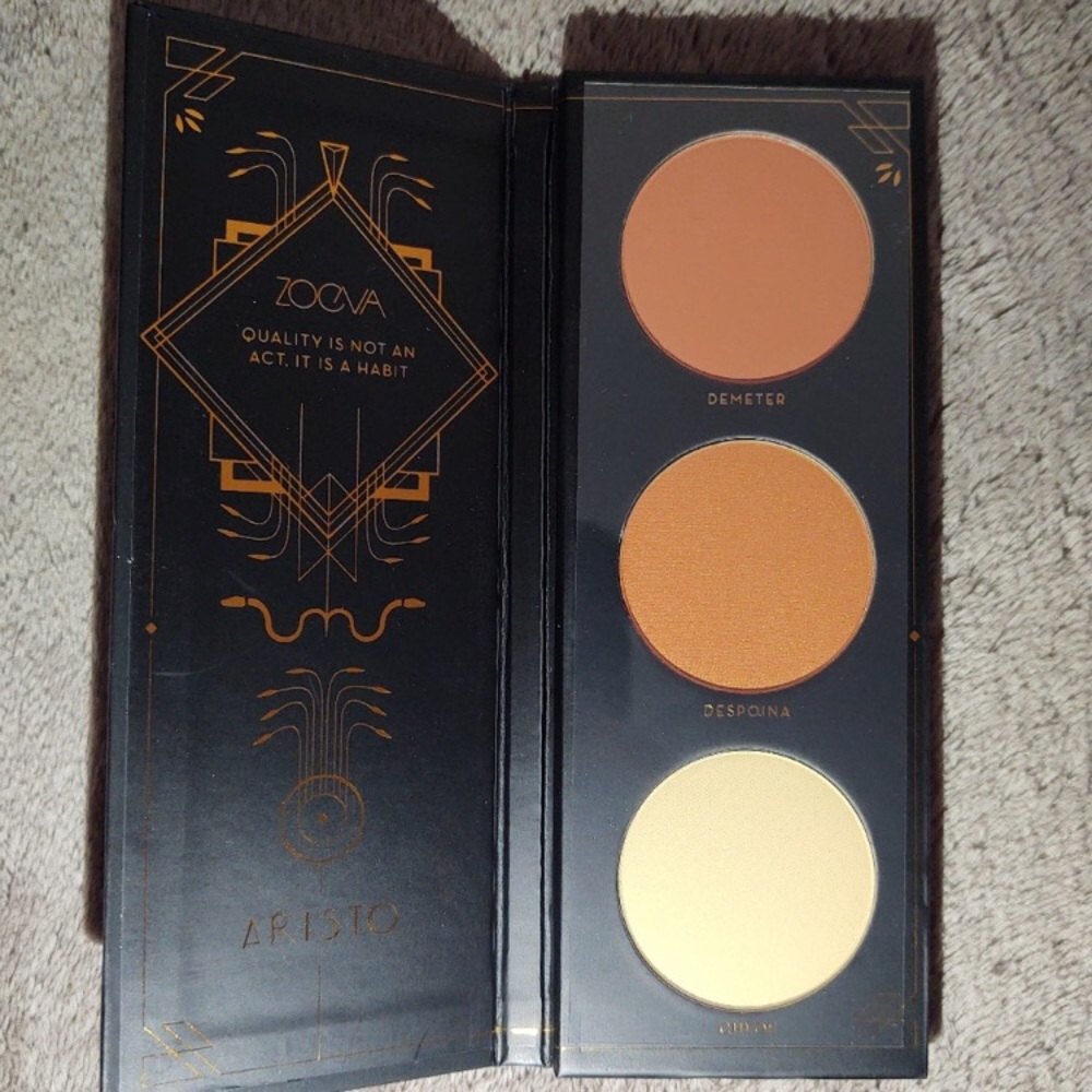 ZOEVA Blush Palette